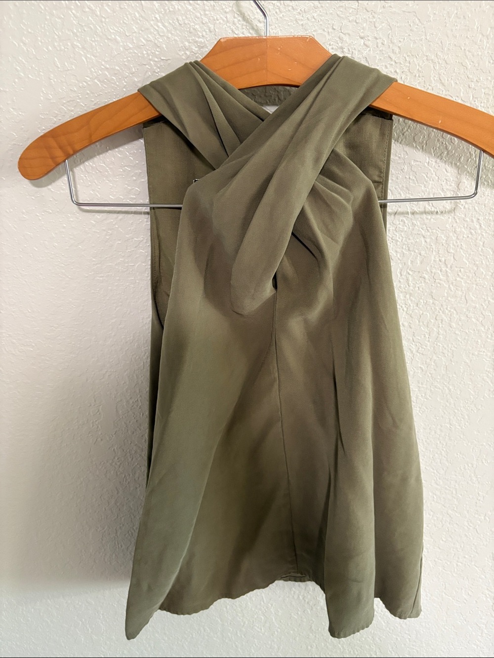 Mango Olive Twist-Back Sleeveless Tank